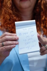 הפיכת משובי לקוחות לסיפורי הצלחה: מדריך מעשי